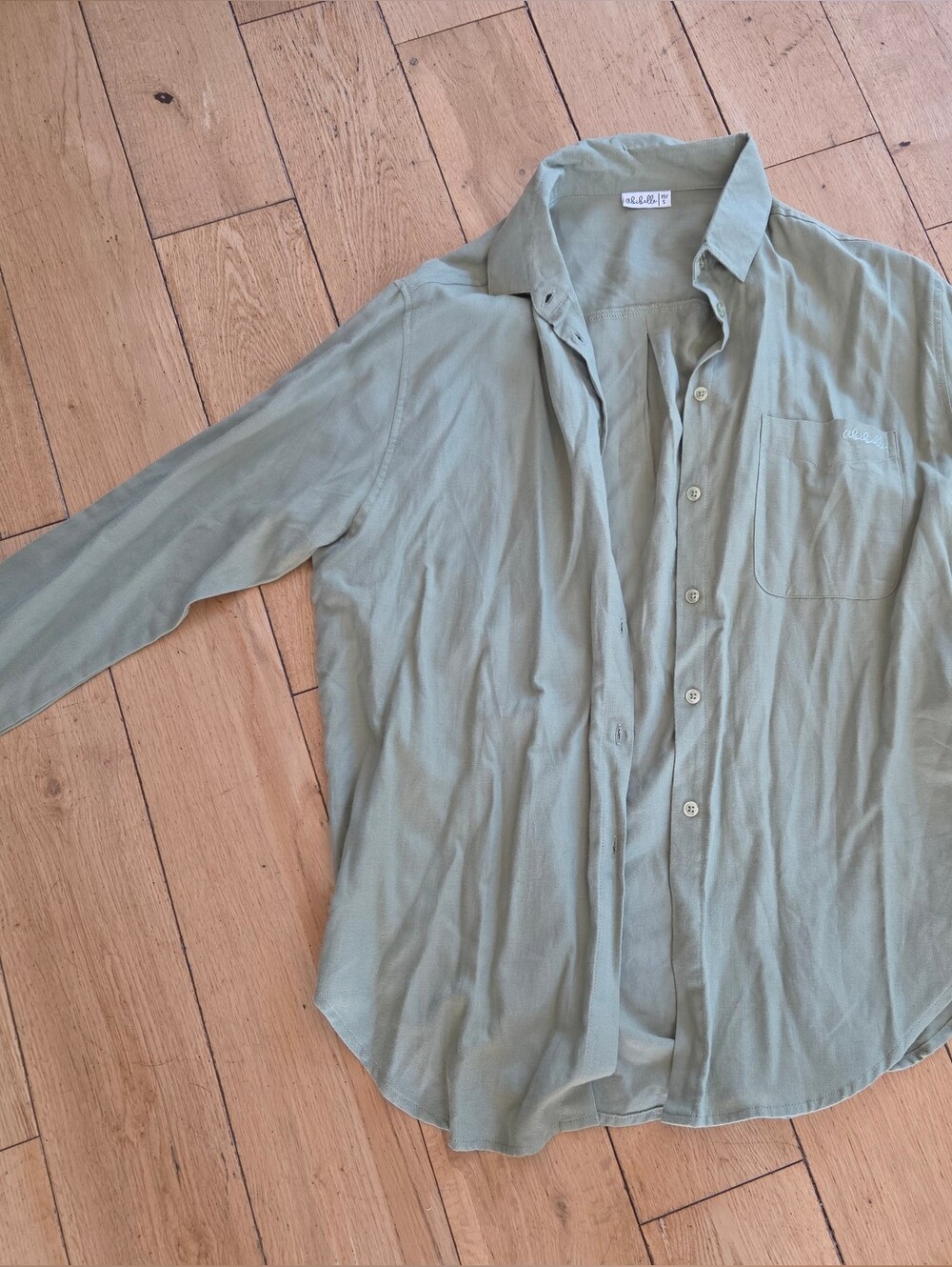Abibelle Long-Sleeve Button-Up Shirt in Green XS/S